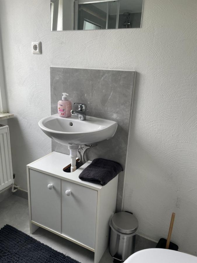 Ferienwohnung Monteurwohnung Kassel Zentral Ll Exterior photo